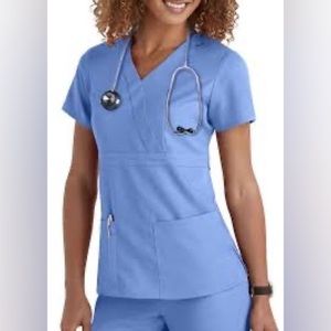 XL Grey’s Anatomy light blue scrub top